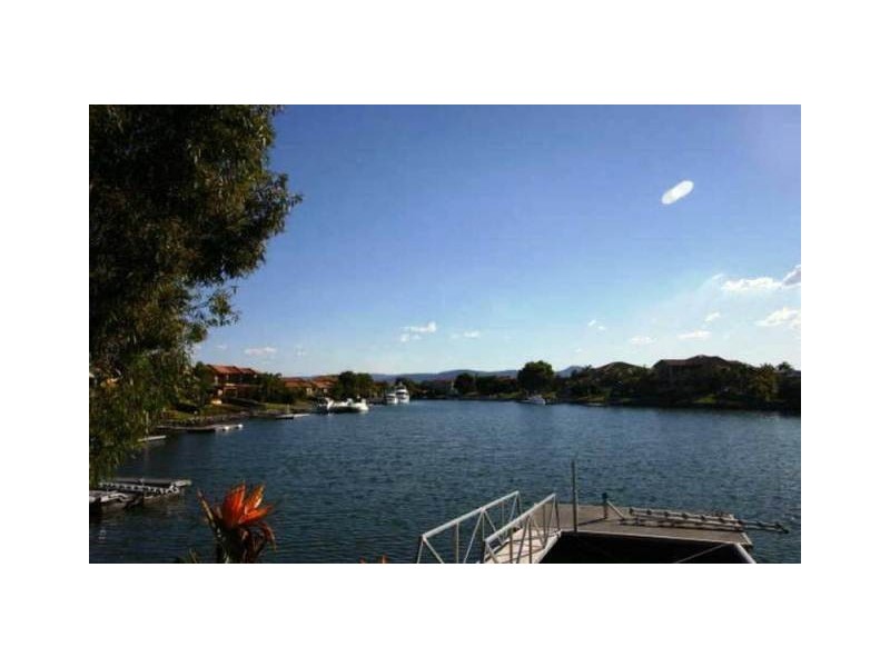 1050 Rosebank Way, Hope Island QLD 4212