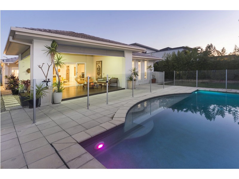 3016 Hillside Walk, Sanctuary Cove QLD 4212