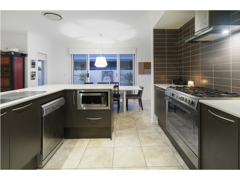 3016 Hillside Walk, Sanctuary Cove QLD 4212