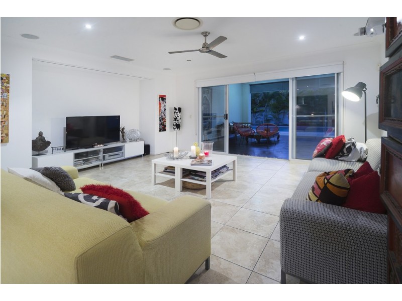 3016 Hillside Walk, Sanctuary Cove QLD 4212