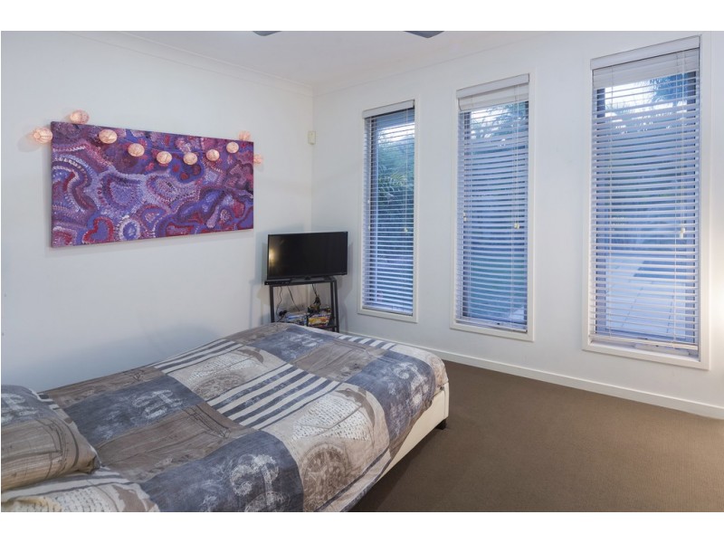 3016 Hillside Walk, Sanctuary Cove QLD 4212