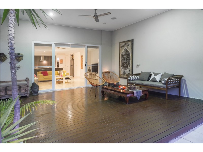 3016 Hillside Walk, Sanctuary Cove QLD 4212