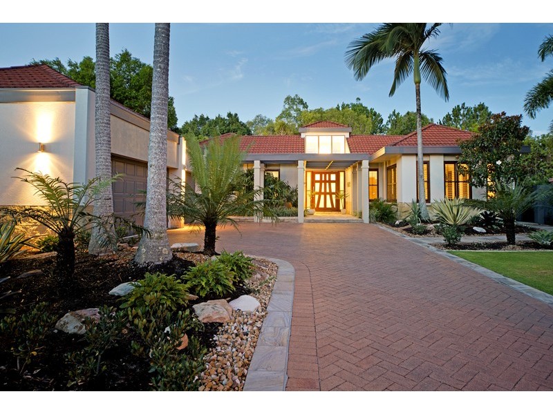 1001 Rosebank Way, Hope Island QLD 4212