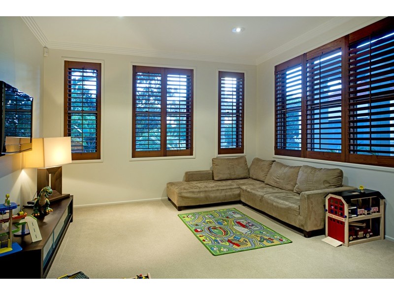 1001 Rosebank Way, Hope Island QLD 4212