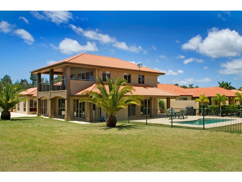 3153 Riverleigh Dve, Hope Island QLD 4212