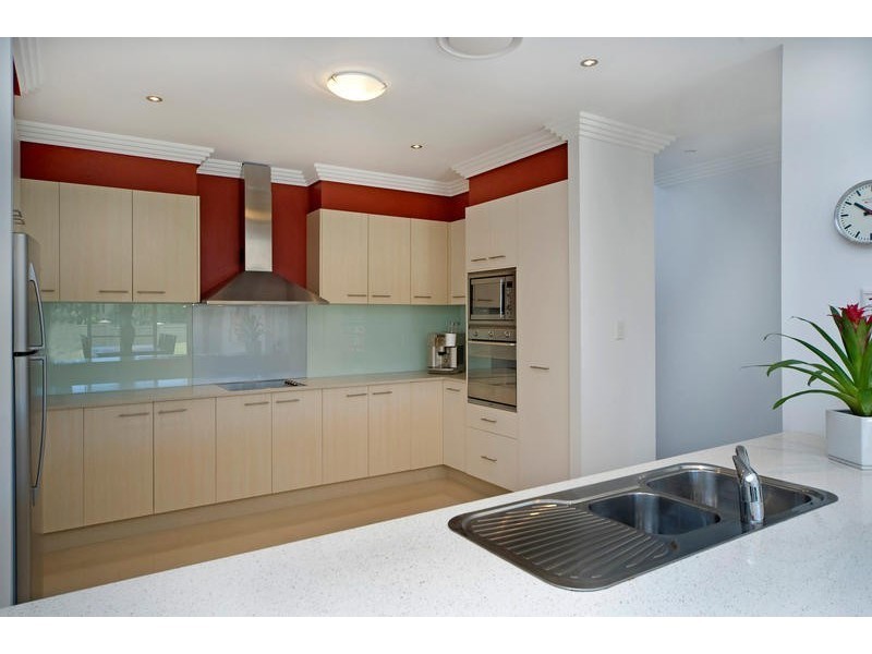 3153 Riverleigh Dve, Hope Island QLD 4212