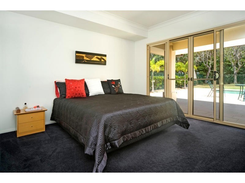 3153 Riverleigh Dve, Hope Island QLD 4212