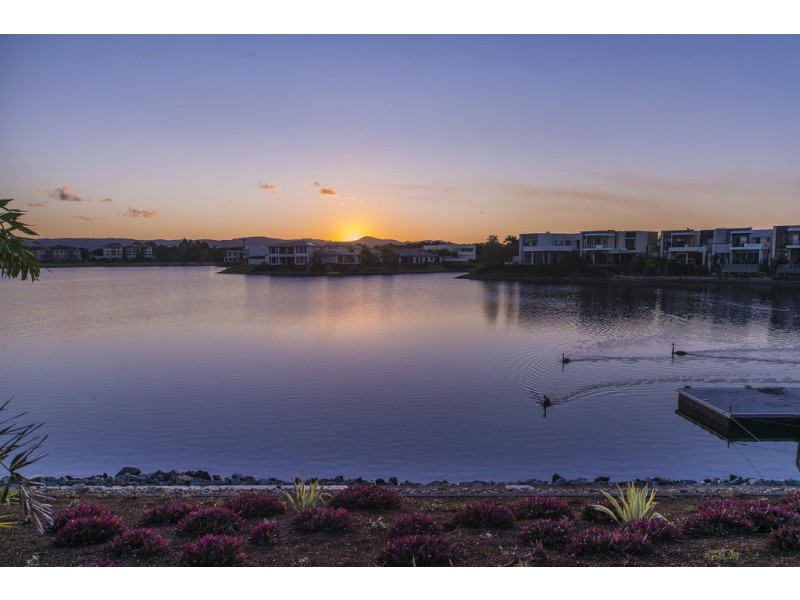 6169 Murten Court, Hope Island QLD 4212