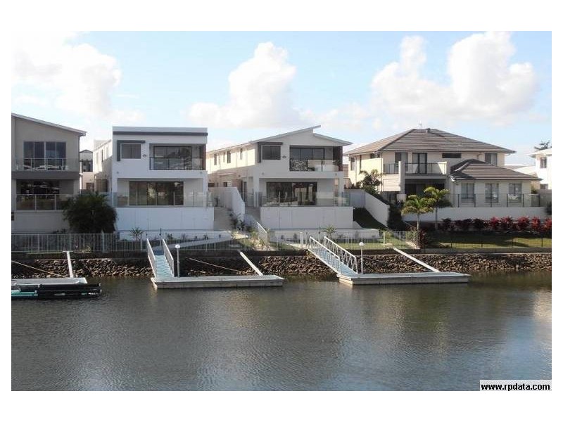 5 Harbourvue Court, Helensvale QLD 4212