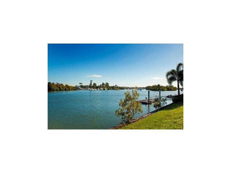 3119 Riverleigh Dve, Hope Island QLD 4212