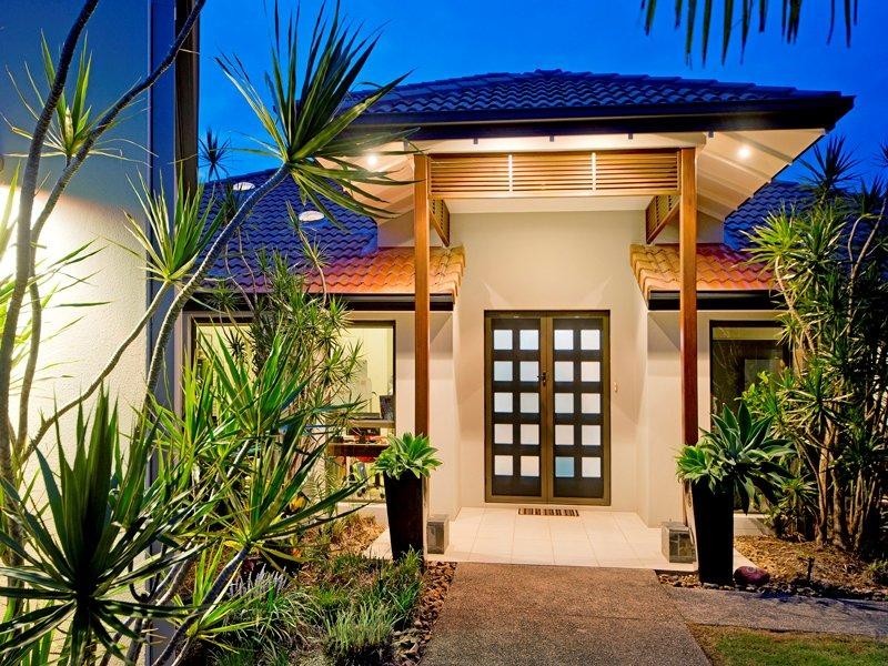 1626 Rosebank Way West, Hope Island QLD 4212