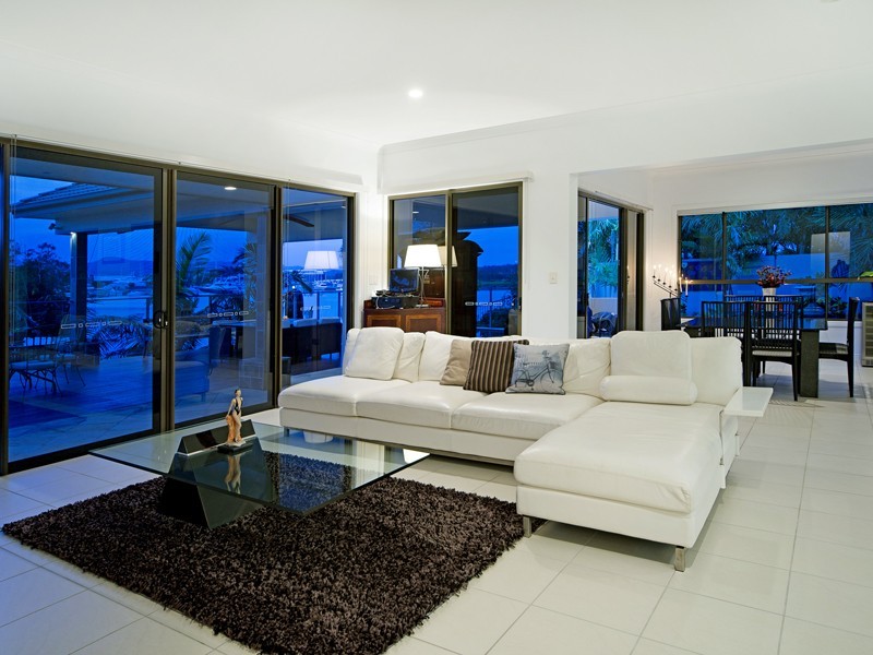 1626 Rosebank Way West, Hope Island QLD 4212