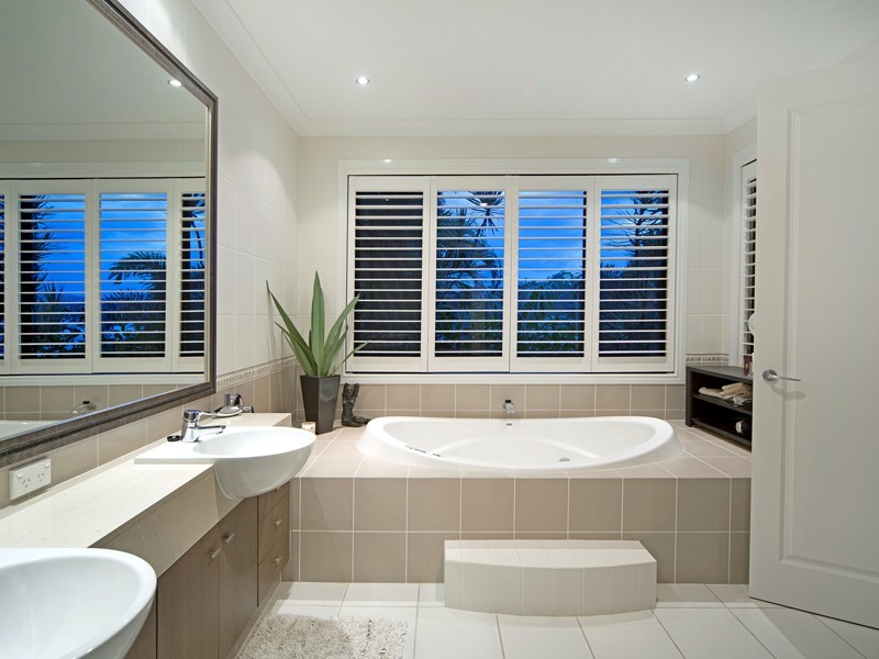 1626 Rosebank Way West, Hope Island QLD 4212