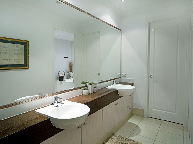 1626 Rosebank Way West, Hope Island QLD 4212