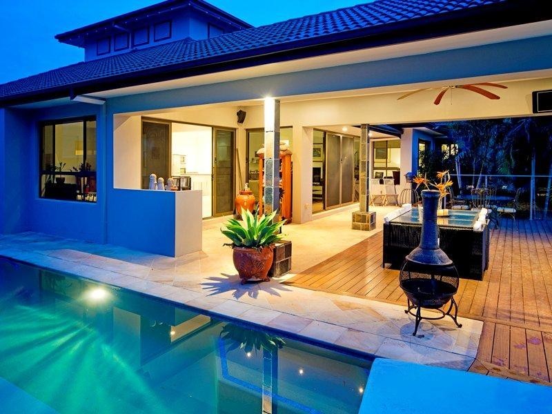 1626 Rosebank Way West, Hope Island QLD 4212