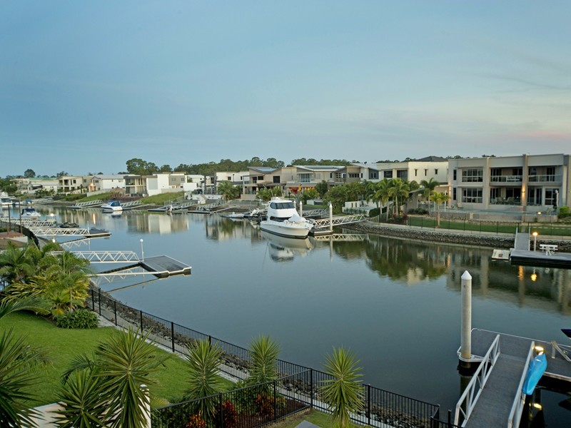 47 Harbourvue Court, Helensvale QLD 4212