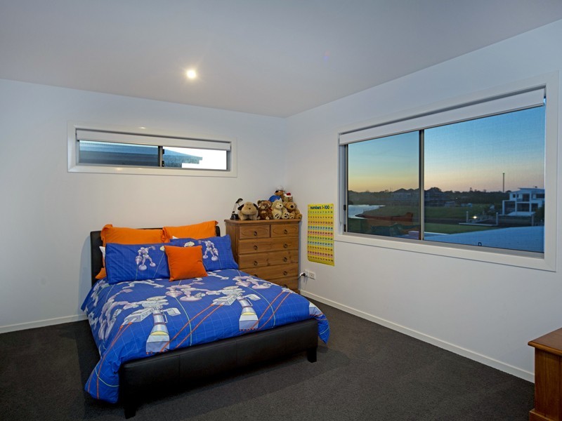 47 Harbourvue Court, Helensvale QLD 4212