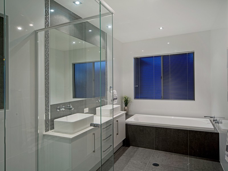 47 Harbourvue Court, Helensvale QLD 4212