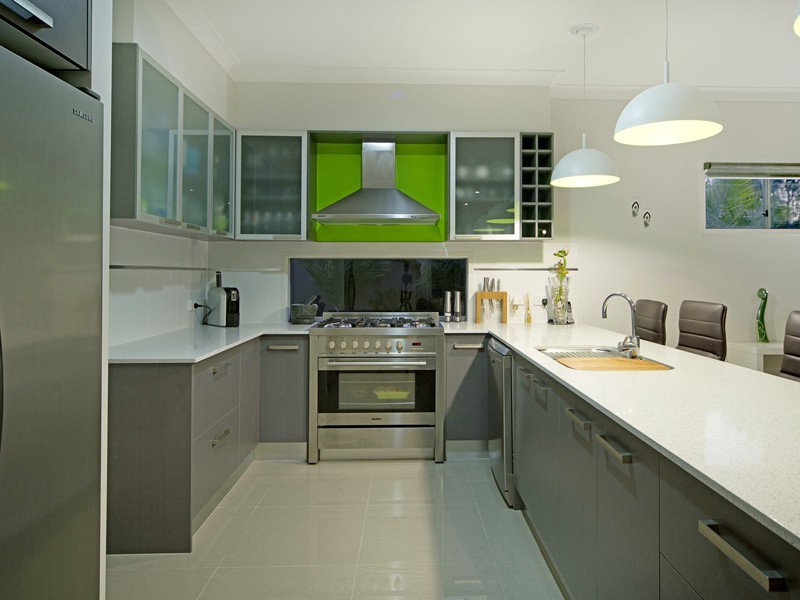 34 Rhodium Crescent, Hope Island QLD 4212