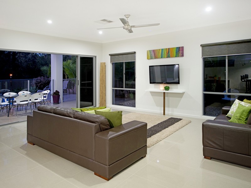 34 Rhodium Crescent, Hope Island QLD 4212