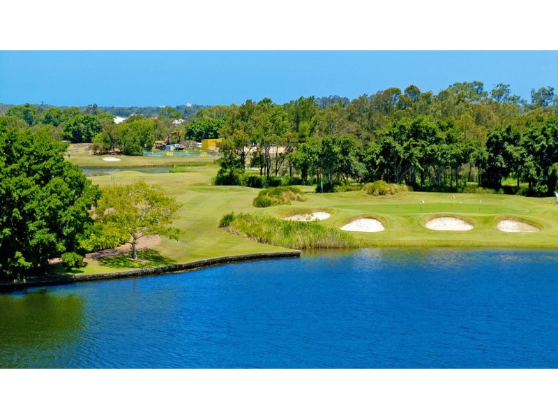 6182 Bolsena Circuit, Hope Island QLD 4212