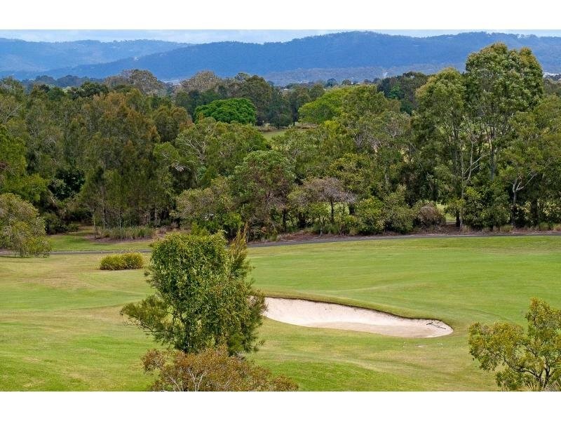 9105 Peter Senior Drive, Hope Island QLD 4212