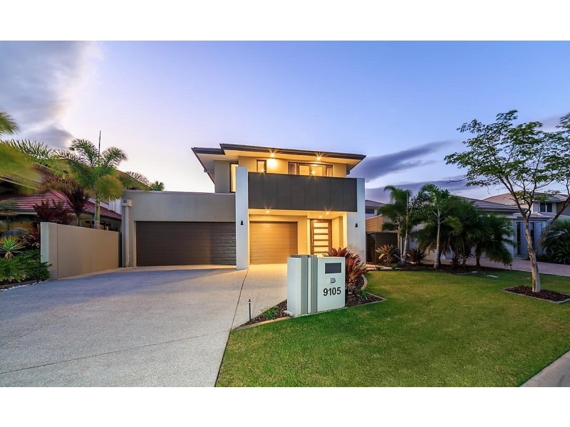 9105 Peter Senior Drive, Hope Island QLD 4212