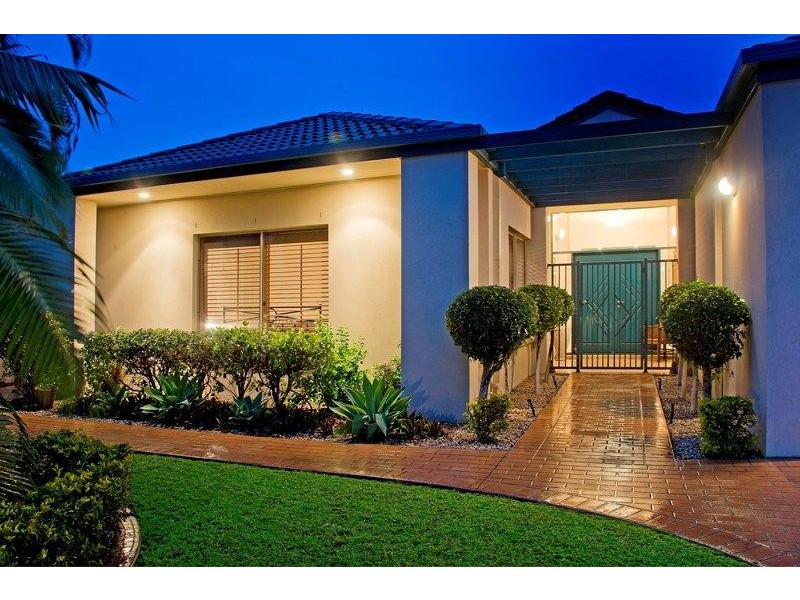 1619 Rosebank Way West, Hope Island QLD 4212