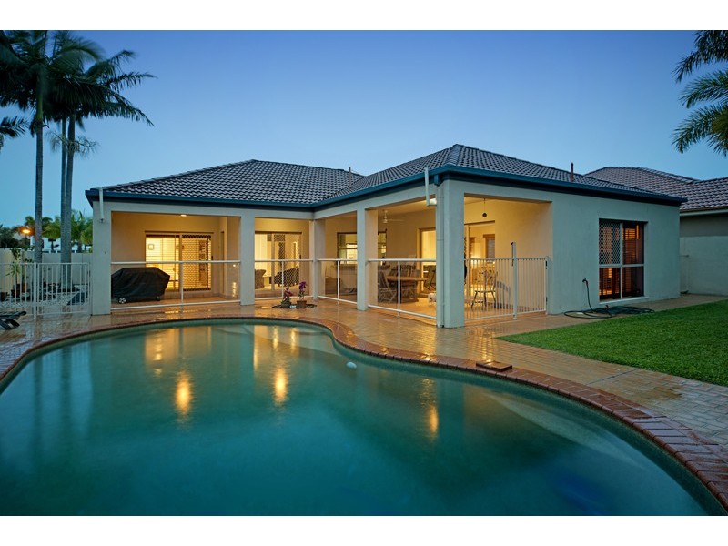 1619 Rosebank Way West, Hope Island QLD 4212