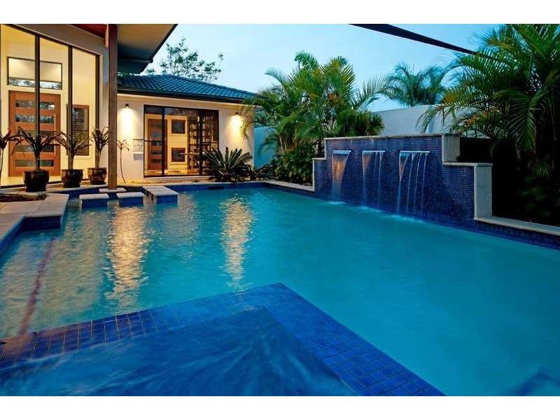 2566 Cressbrook Drive, Hope Island QLD 4212