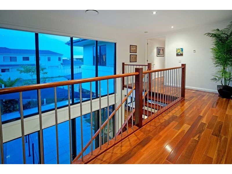 2566 Cressbrook Drive, Hope Island QLD 4212