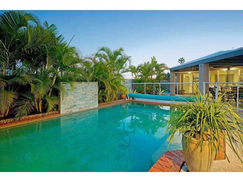 18 Wisemans Court, Helensvale QLD 4212