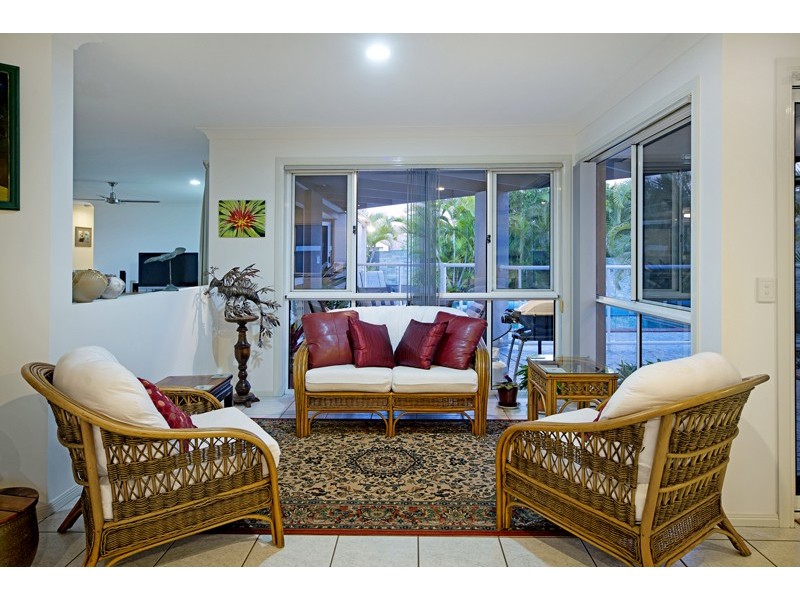 18 Wisemans Court, Helensvale QLD 4212