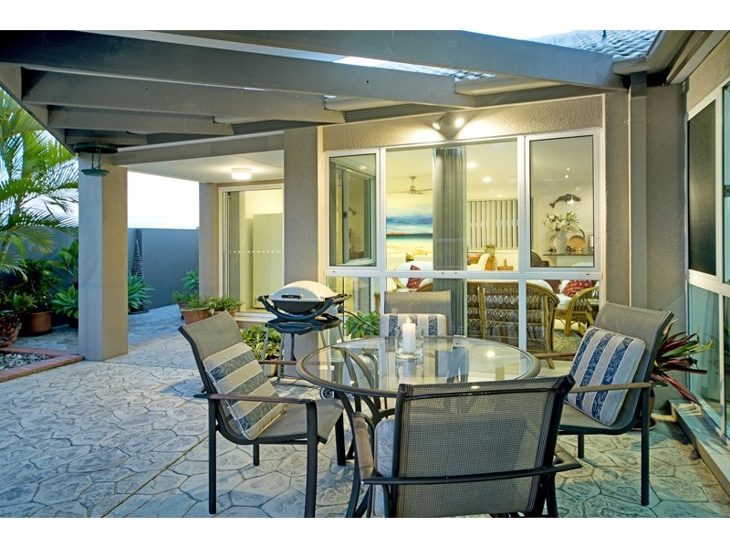 18 Wisemans Court, Helensvale QLD 4212