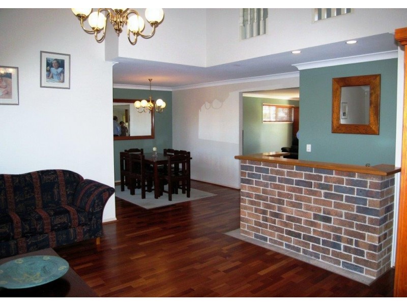 32 Arlene Park Terrace, Helensvale QLD 4212