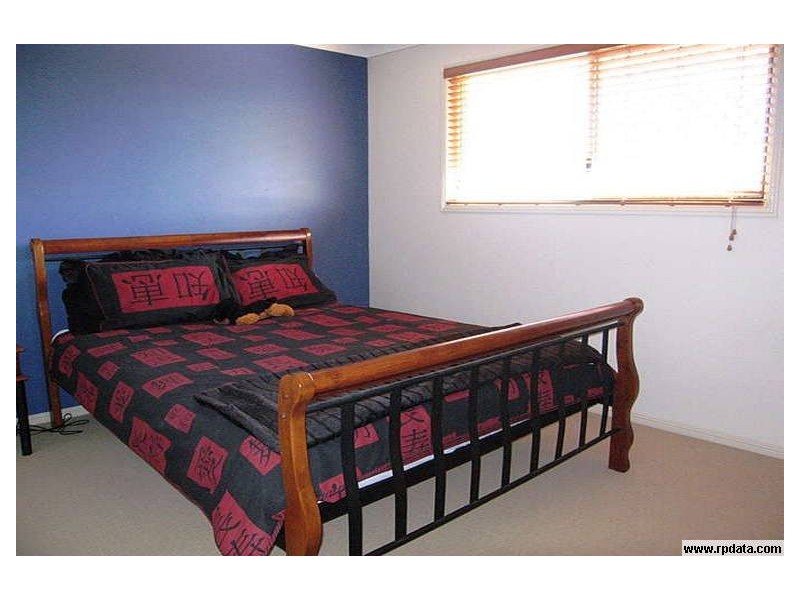 32 Arlene Park Terrace, Helensvale QLD 4212