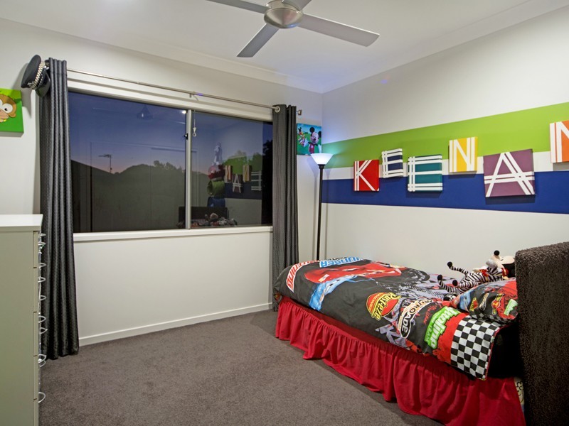 34 Rhodium Crescent, Hope Island QLD 4212