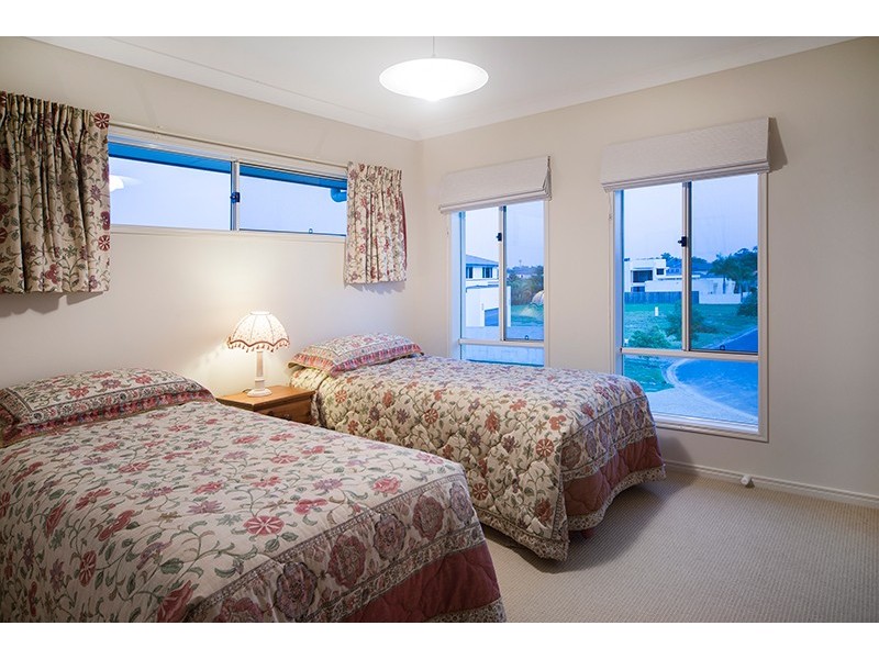 19 Temple Island Circuit, Oxenford QLD 4210