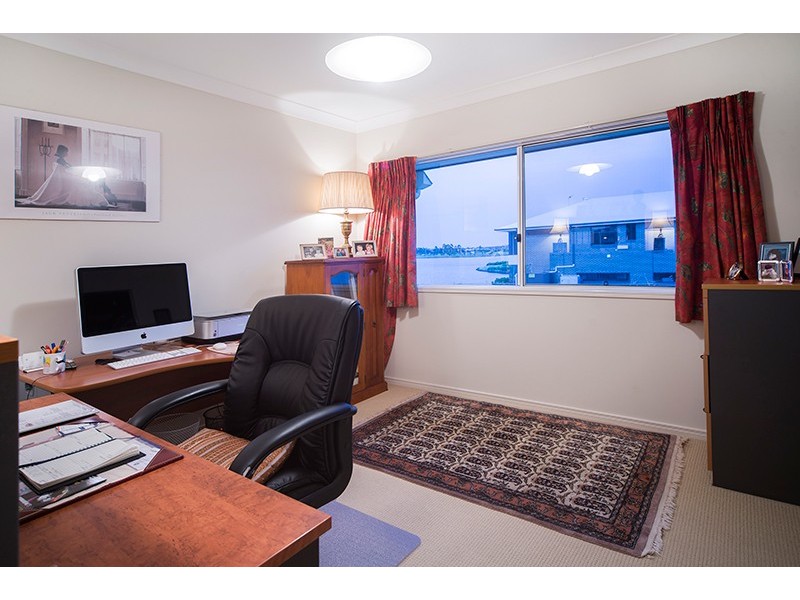 19 Temple Island Circuit, Oxenford QLD 4210