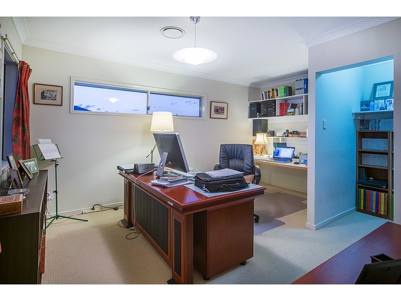 19 Temple Island Circuit, Oxenford QLD 4210