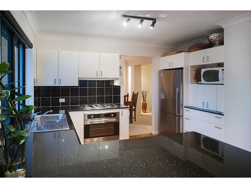 21 Wisemans Court, Helensvale QLD 4212