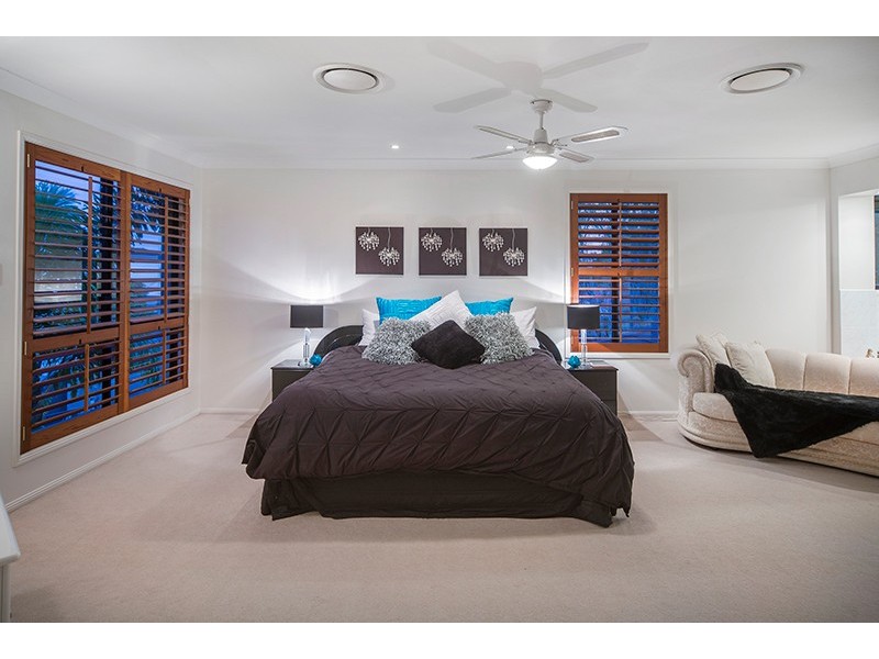 21 Wisemans Court, Helensvale QLD 4212