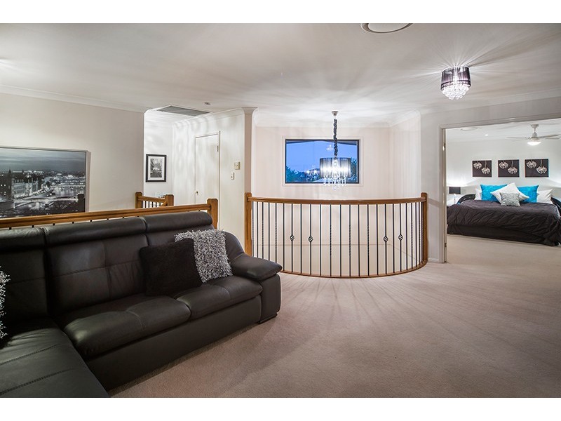 21 Wisemans Court, Helensvale QLD 4212