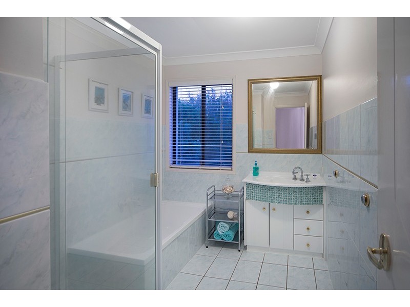 21 Wisemans Court, Helensvale QLD 4212