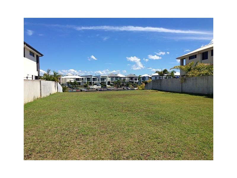 40 Quayside Drive, Helensvale QLD 4212