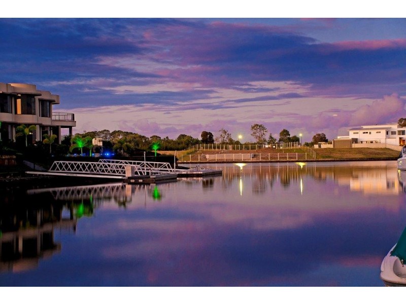 45 Ferrymans Court, Helensvale QLD 4212