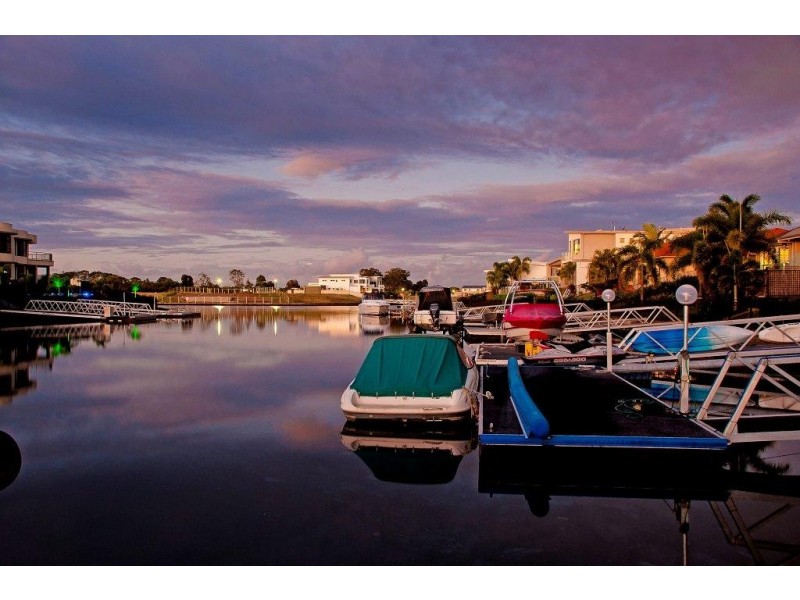 45 Ferrymans Court, Helensvale QLD 4212