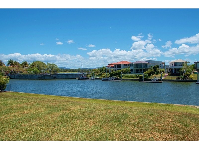 7419 Ellensbrook Drive, Hope Island QLD 4212