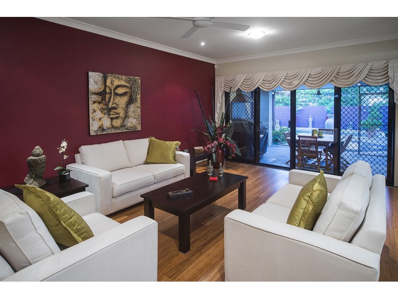 19 Dallow Crescent, Helensvale QLD 4212