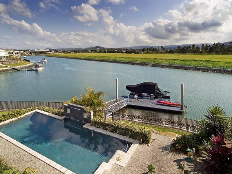 20 North Bank Court, Helensvale QLD 4212